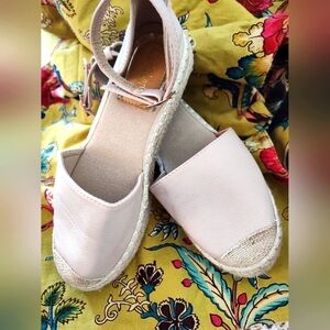 Alexis Leroy Cream Espadrilles Leather Upper w Ankle Strap, 39 (8.5)